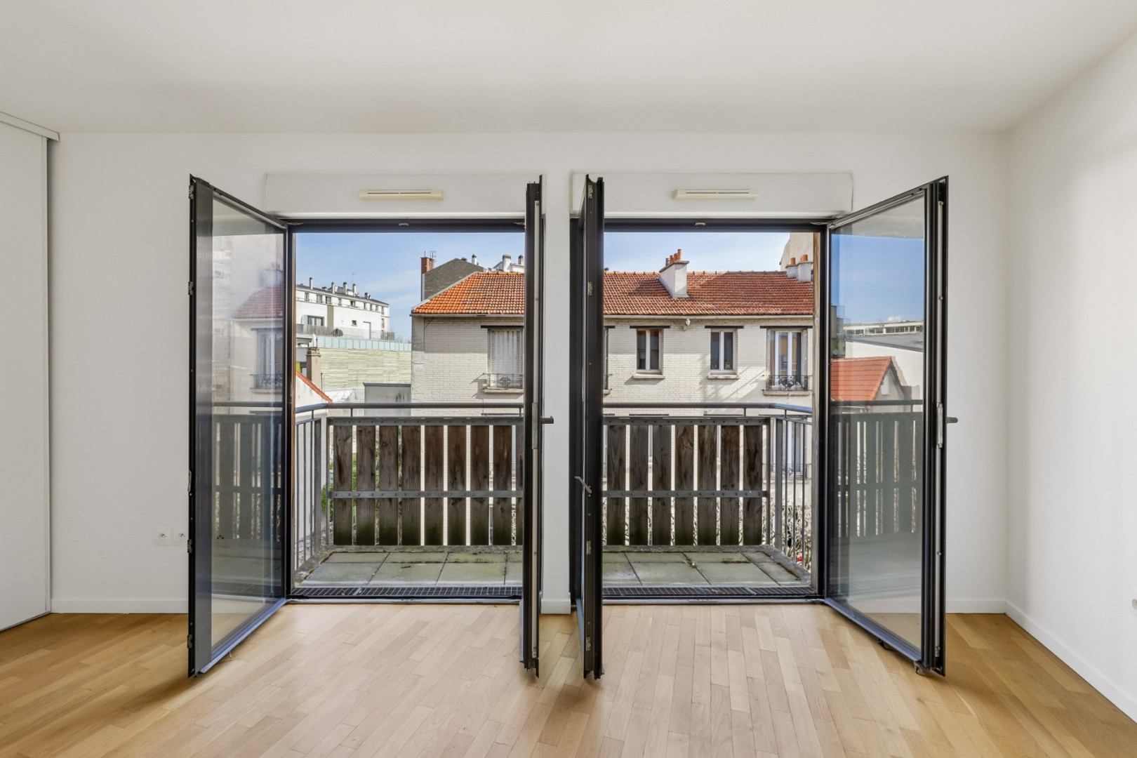 
                                                Vente
                                                 Appartement 27 m² - Montreuil