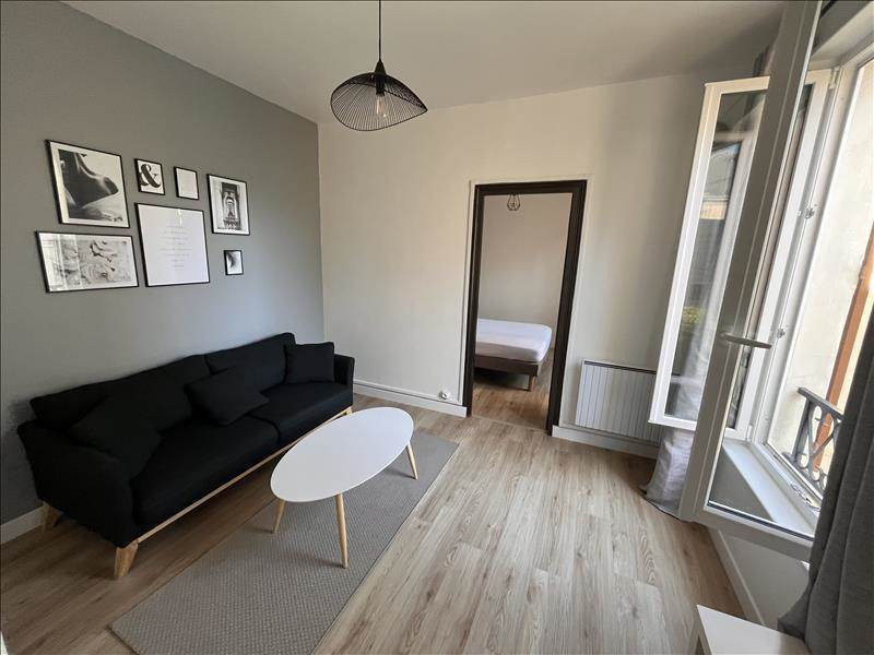 
                                                Location
                                                 Appartement 29 m² - 2 pièces - 1 chambre