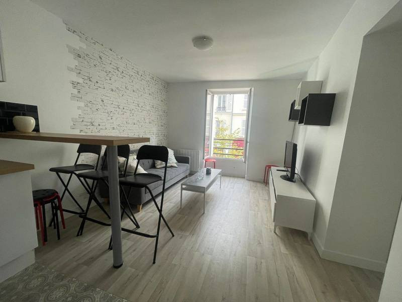 
                                                Location
                                                 Appartement 29 m² - 2 pièces - 1 chambre