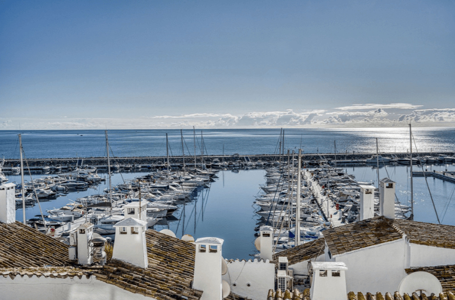 
                                                Vente
                                                 Appartement 2ème ligne à Puerto Banus