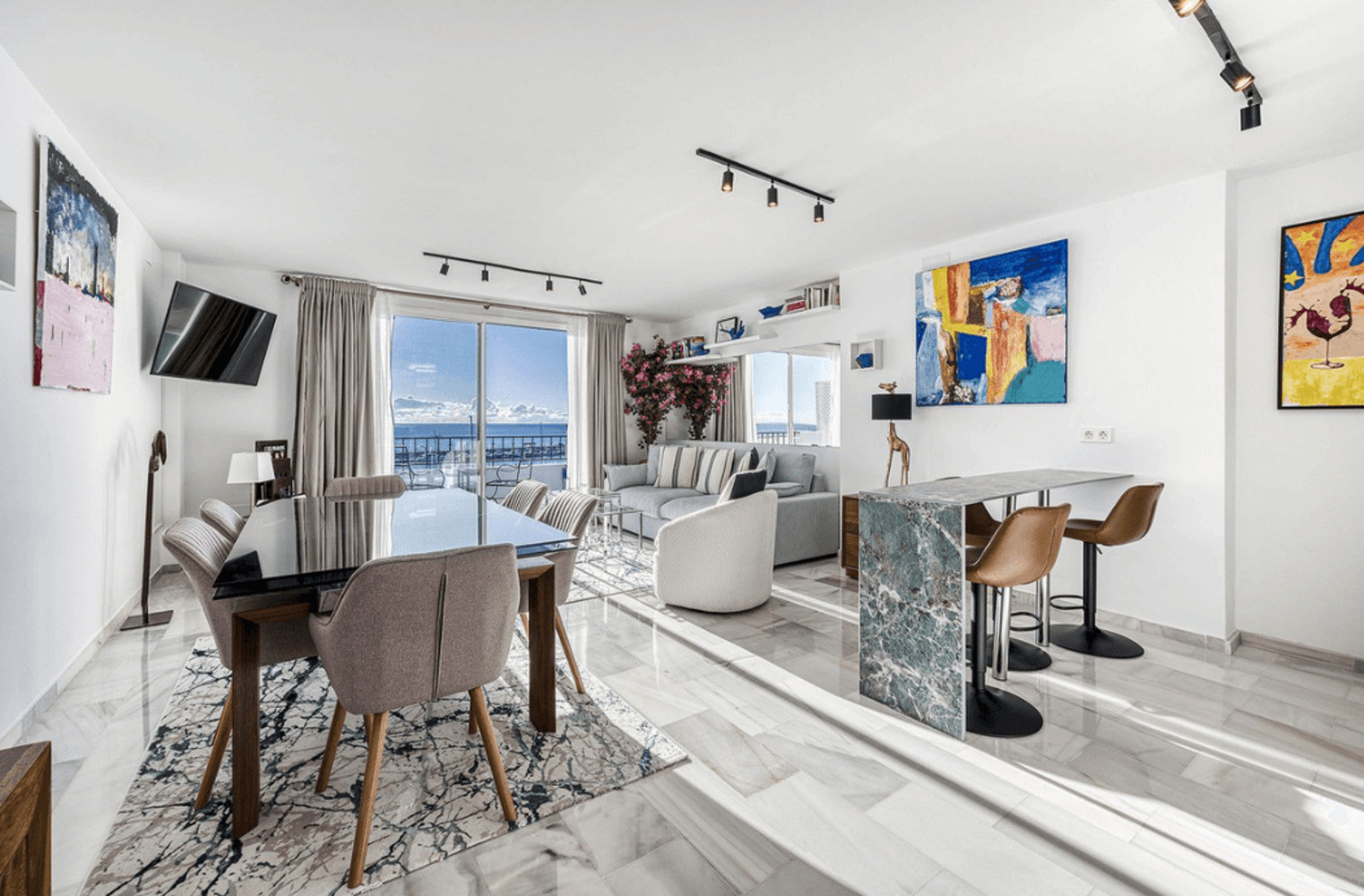 
                                                Vente
                                                 Appartement 2ème ligne à Puerto Banus