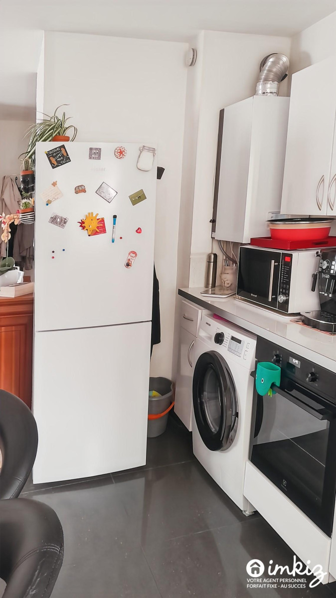 
                                                Vente
                                                 Appartement 2P de 50 m² – Loggia – Cave – Parking