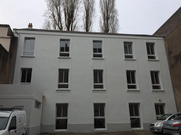 
                                                Location
                                                 Appartement 2P de standing hyper centre