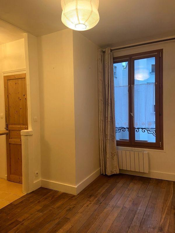 
                                                Location
                                                 Appartement 2P lumineux métro Max Dormoy