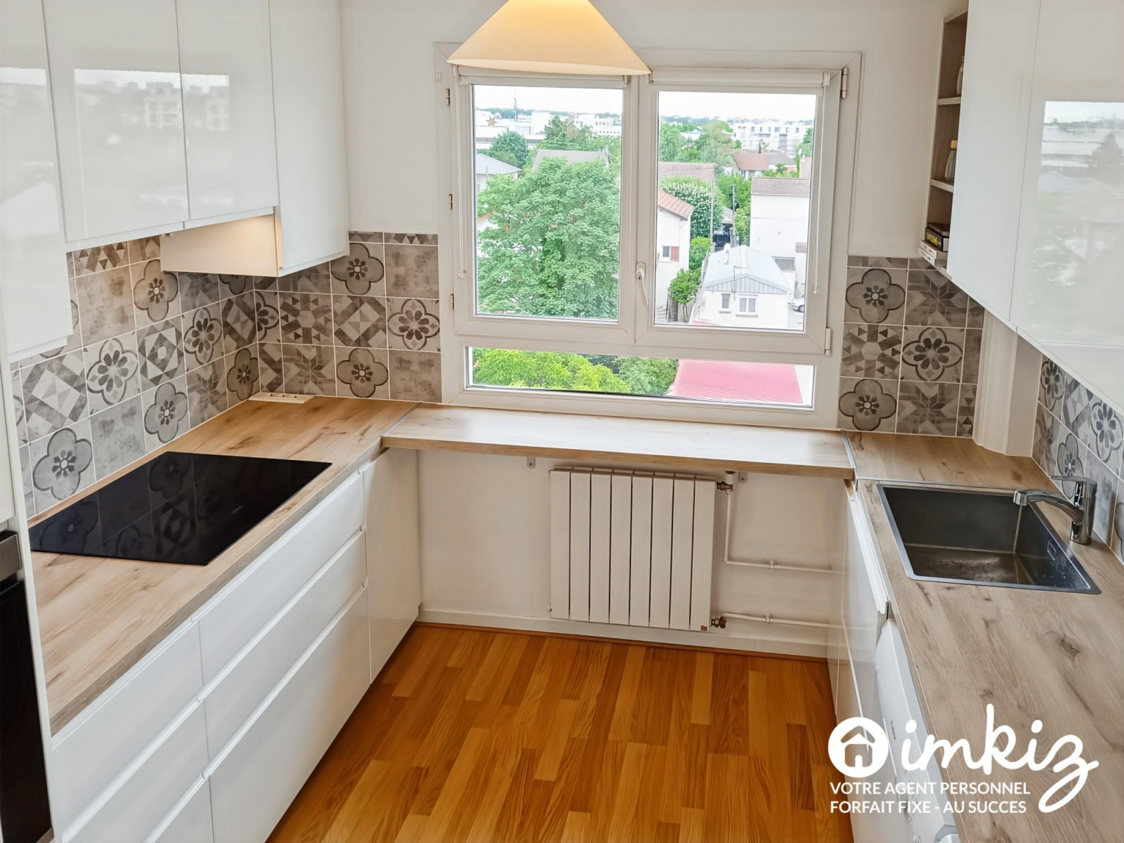 
                                                Vente
                                                 Appartement 3/4 pièces.