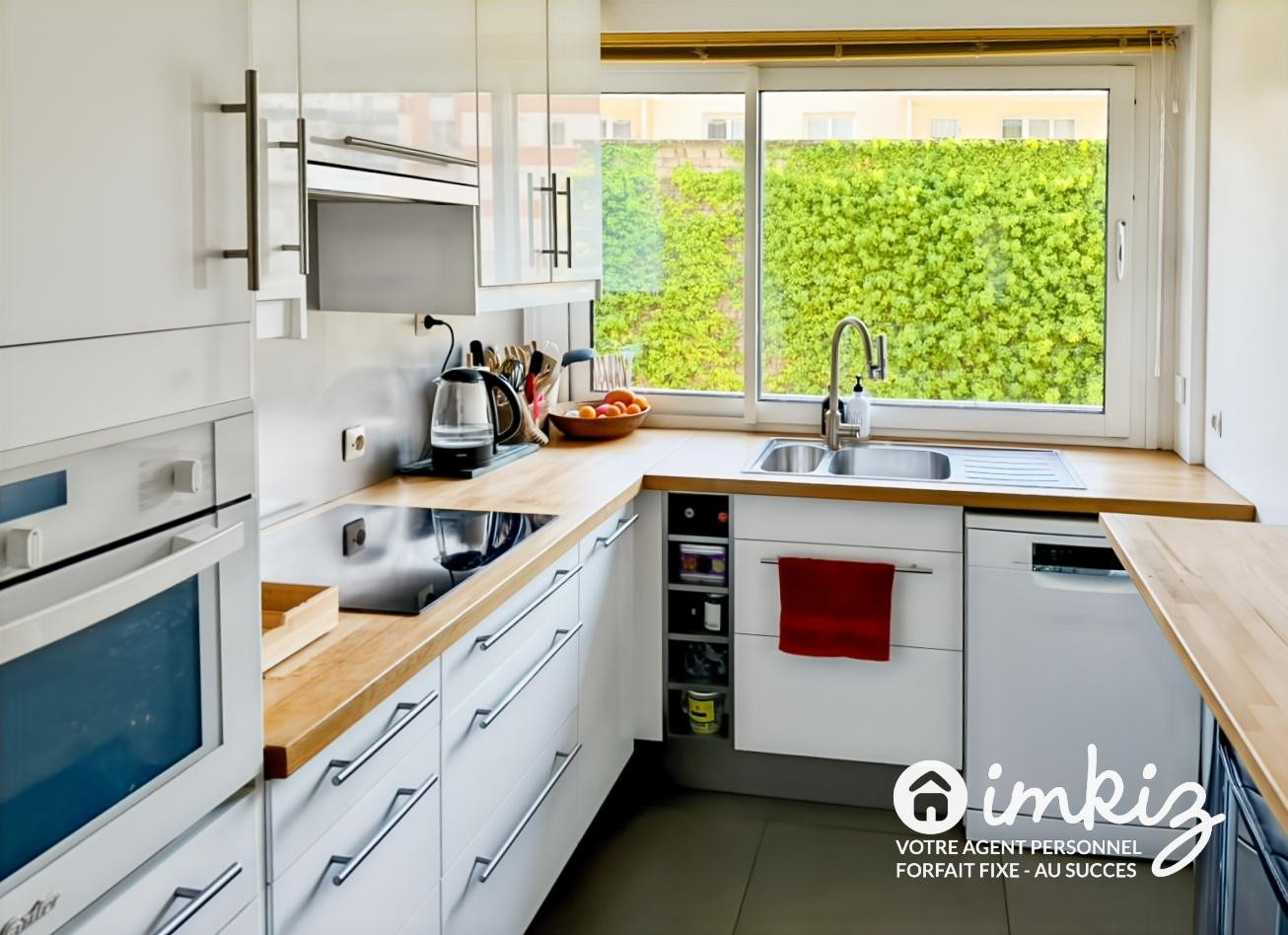 
                                                Vente
                                                 Appartement 3/4 pièces 77m2