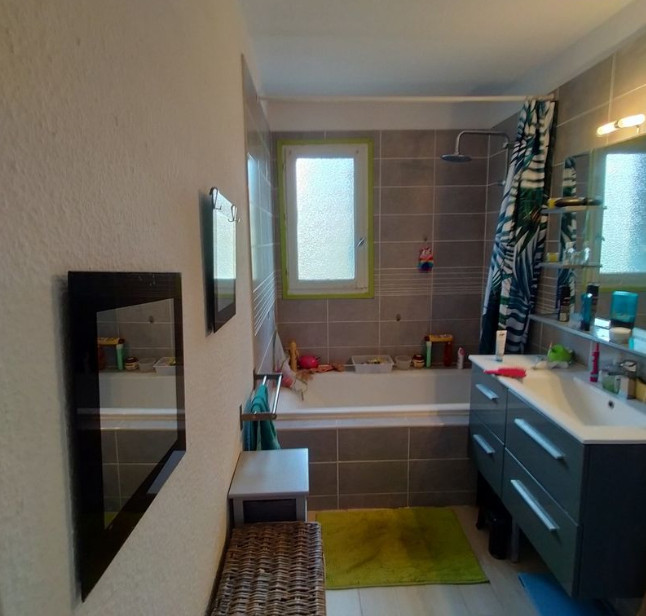 
                                                Vente
                                                 APPARTEMENT 3 CHAMBRES A PERPIGNAN SUD