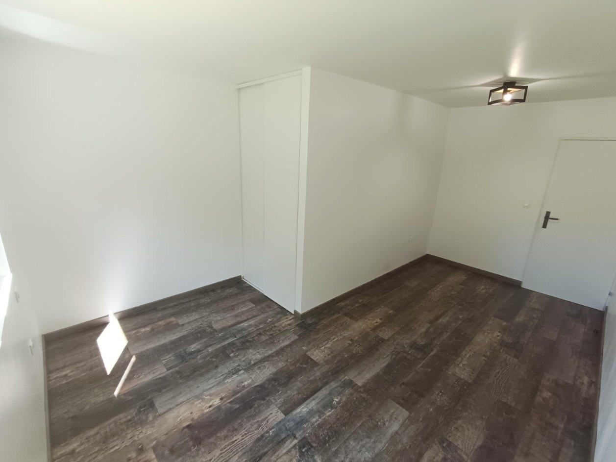 
                                                Vente
                                                 Appartement 3 chambres Henriville Amiens
