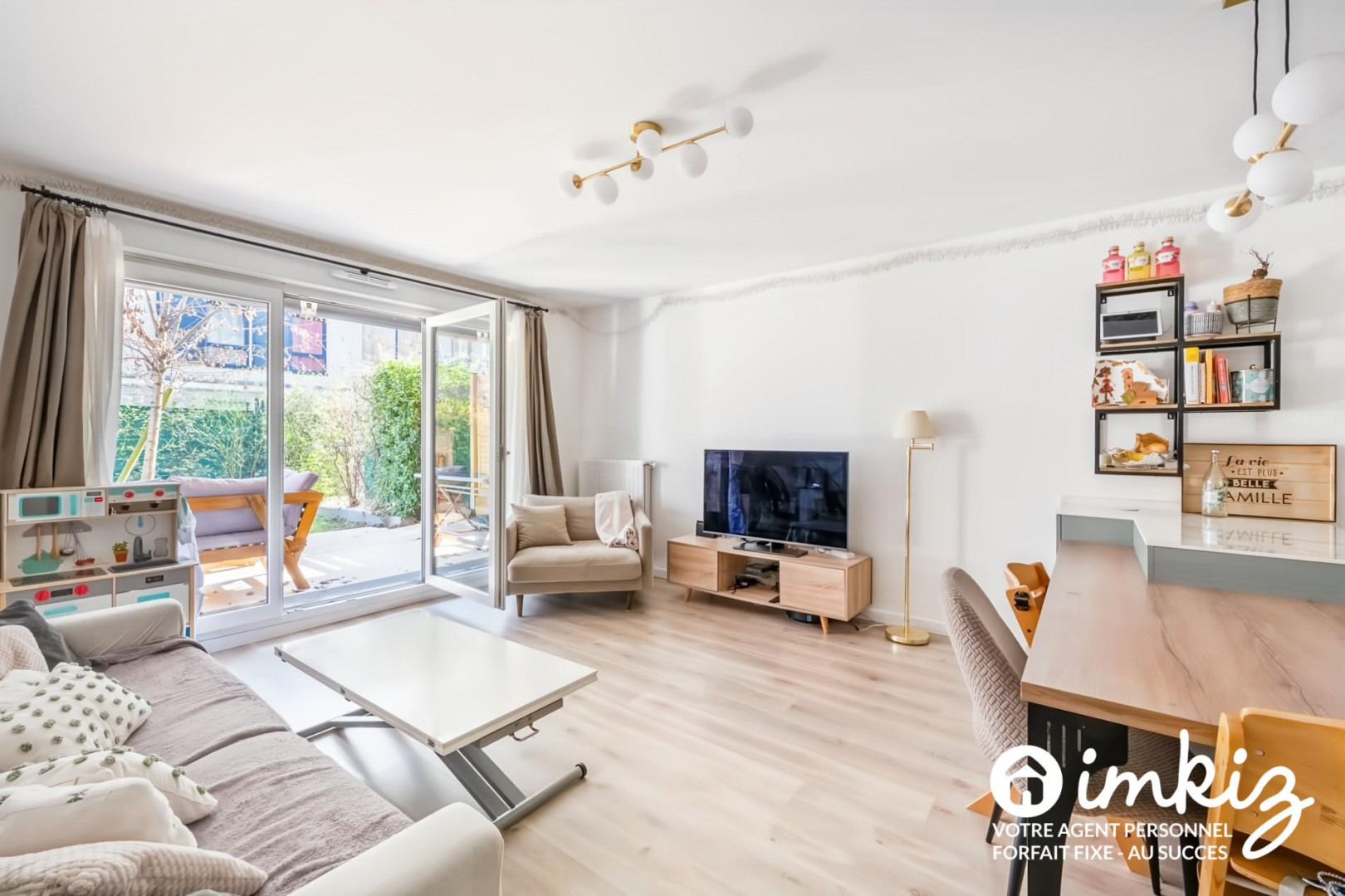 
                                                Vente
                                                 Appartement 3 chambres moderne avec jardin