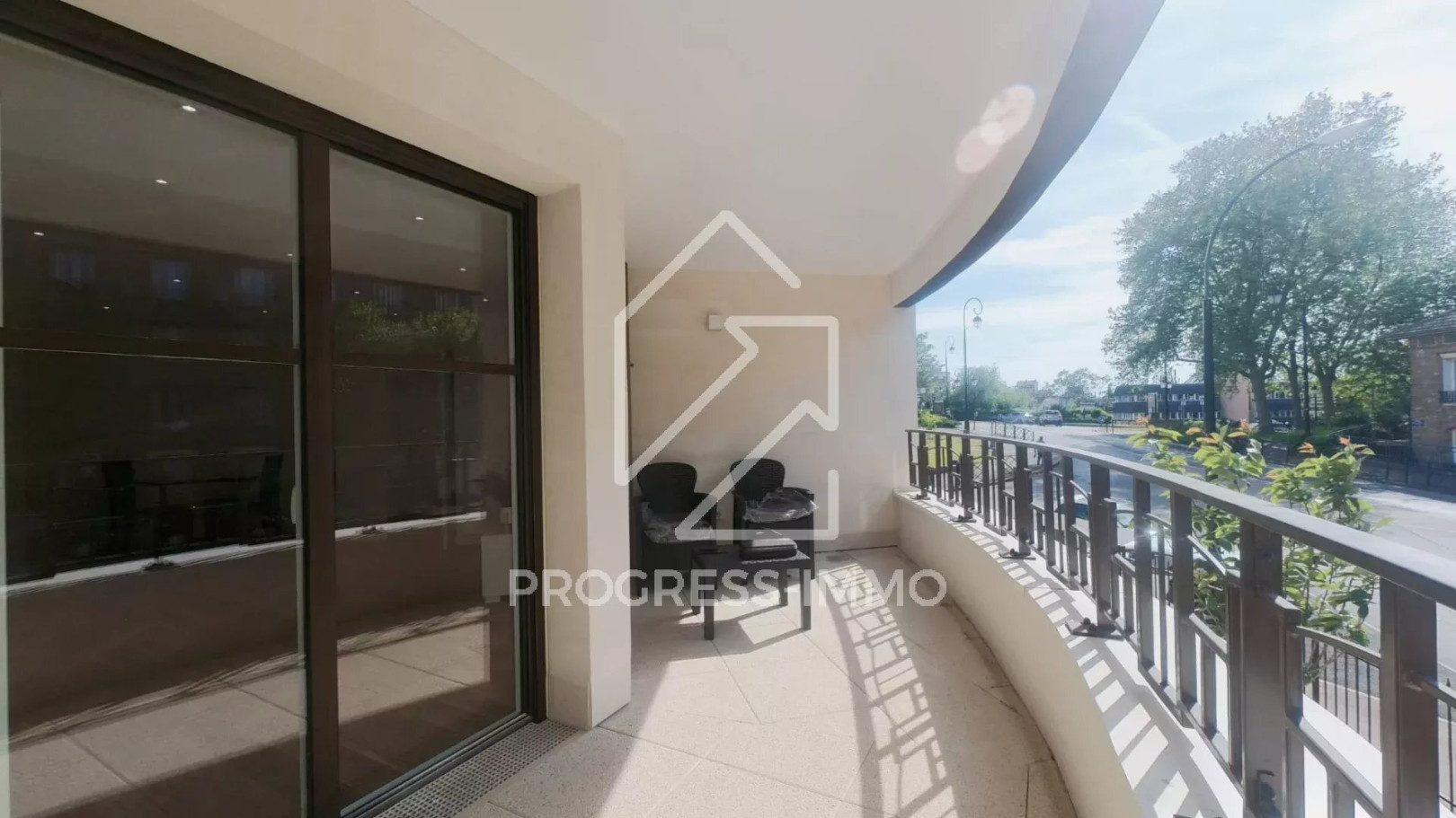 
                                                Location
                                                 Appartement 3 pcs 72.04m² LE PARC