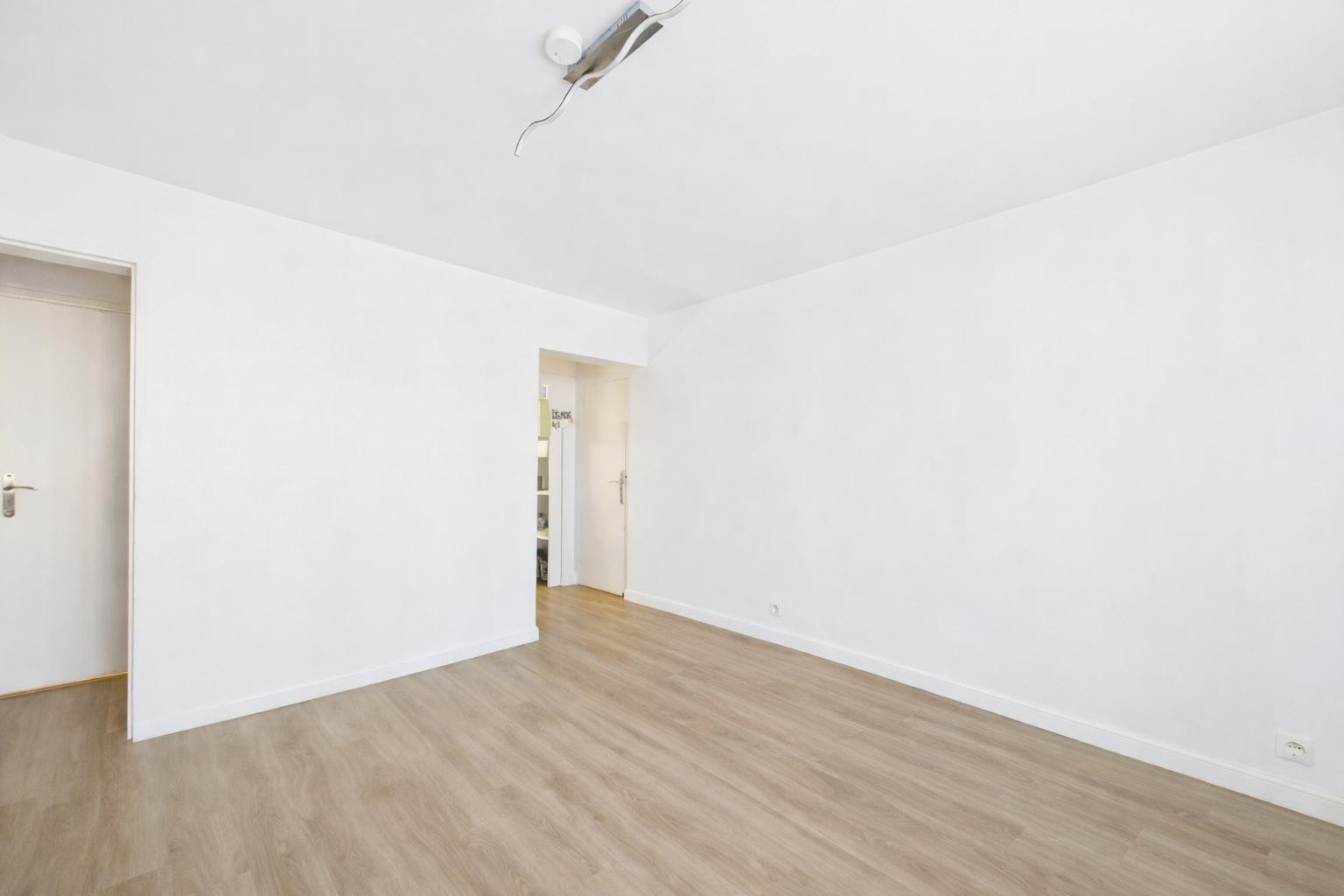 
                                                Location
                                                 Appartement 3 pièces – 52 m²