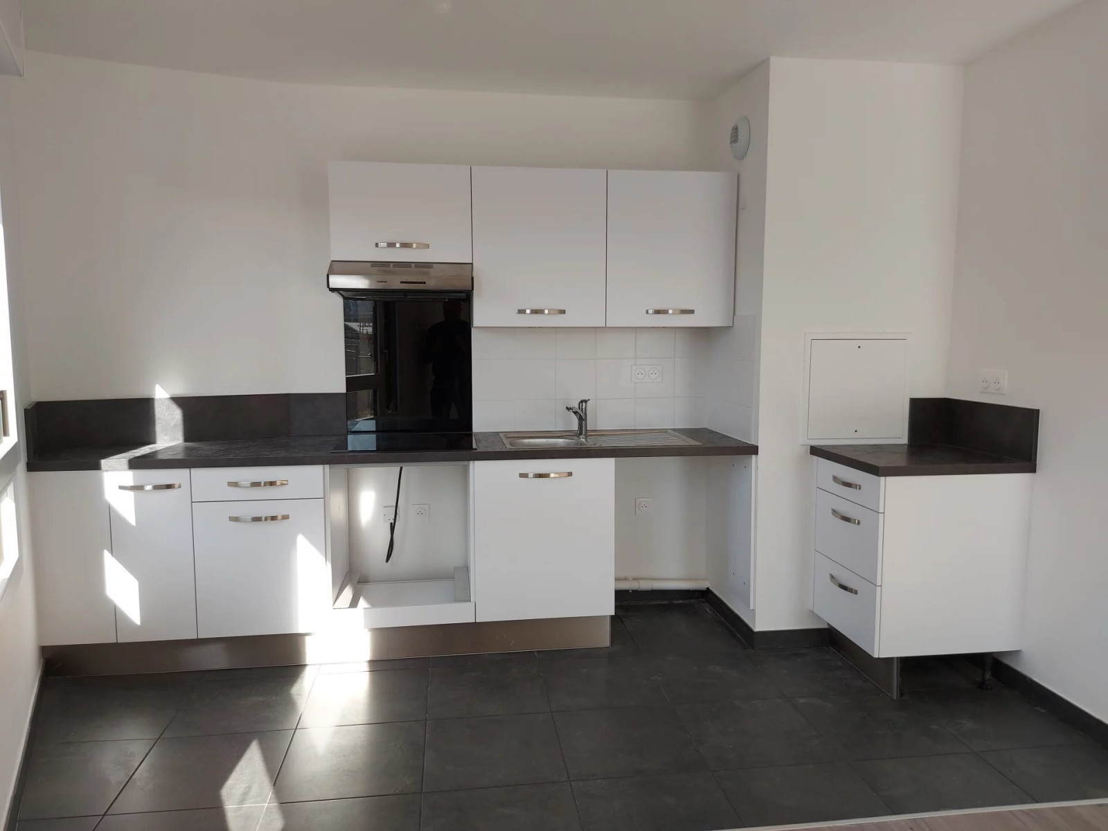 
                                                Location
                                                 Appartement 3 pièces 59m² avec balcon et parking
