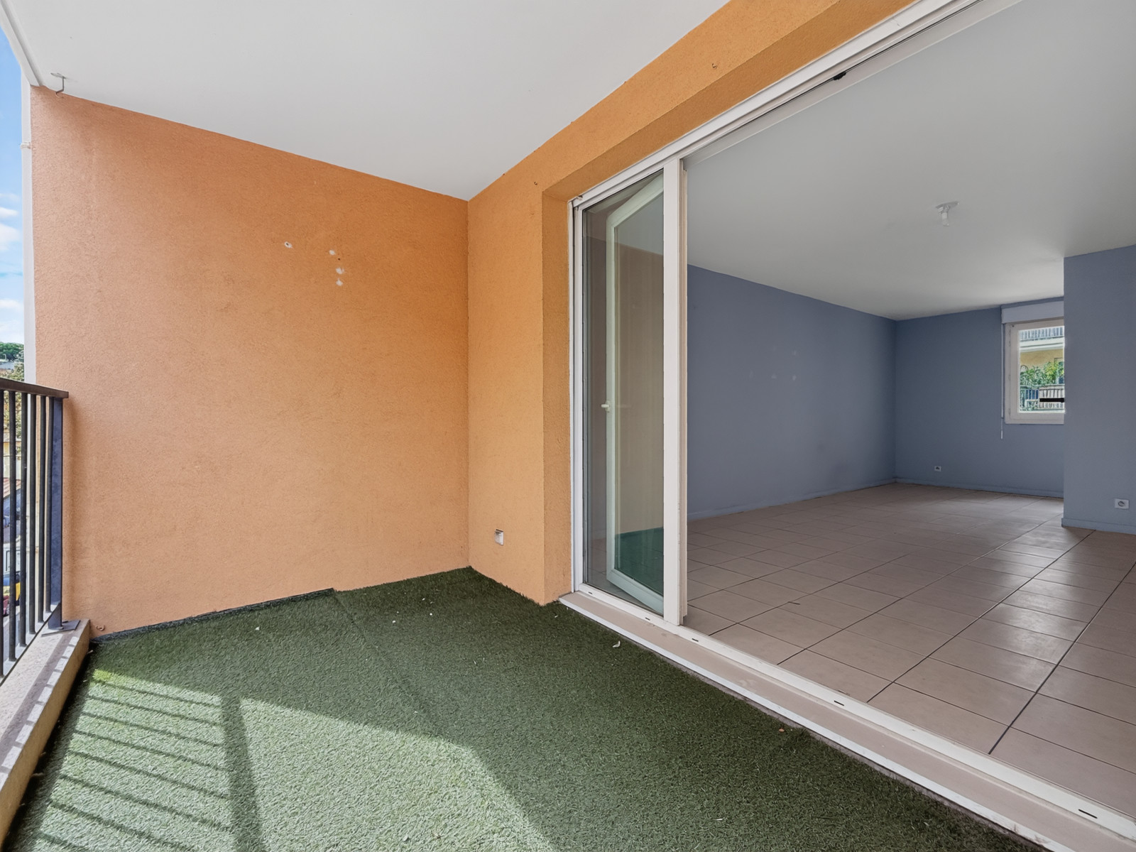 
                                                Vente
                                                 Appartement  - 3 pièces  - 60.0 m²