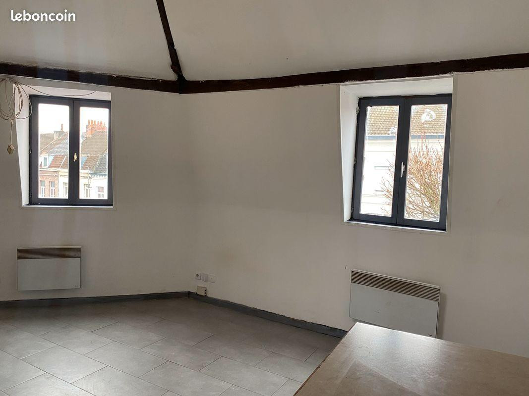 
                                                Location
                                                 Appartement - 3 Pièces - 60m2