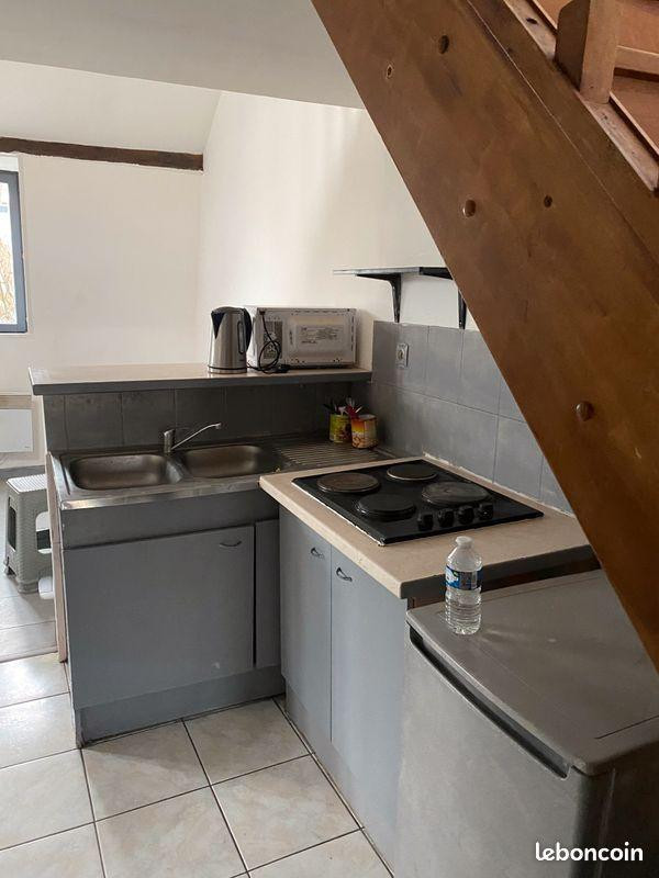 
                                                Location
                                                 Appartement - 3 Pièces - 60m2