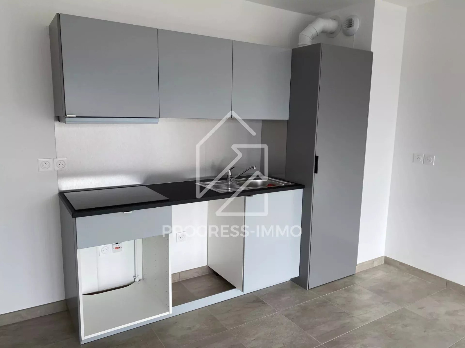 
                                                Location
                                                 Appartement 3 pièces 61m² avec parking
