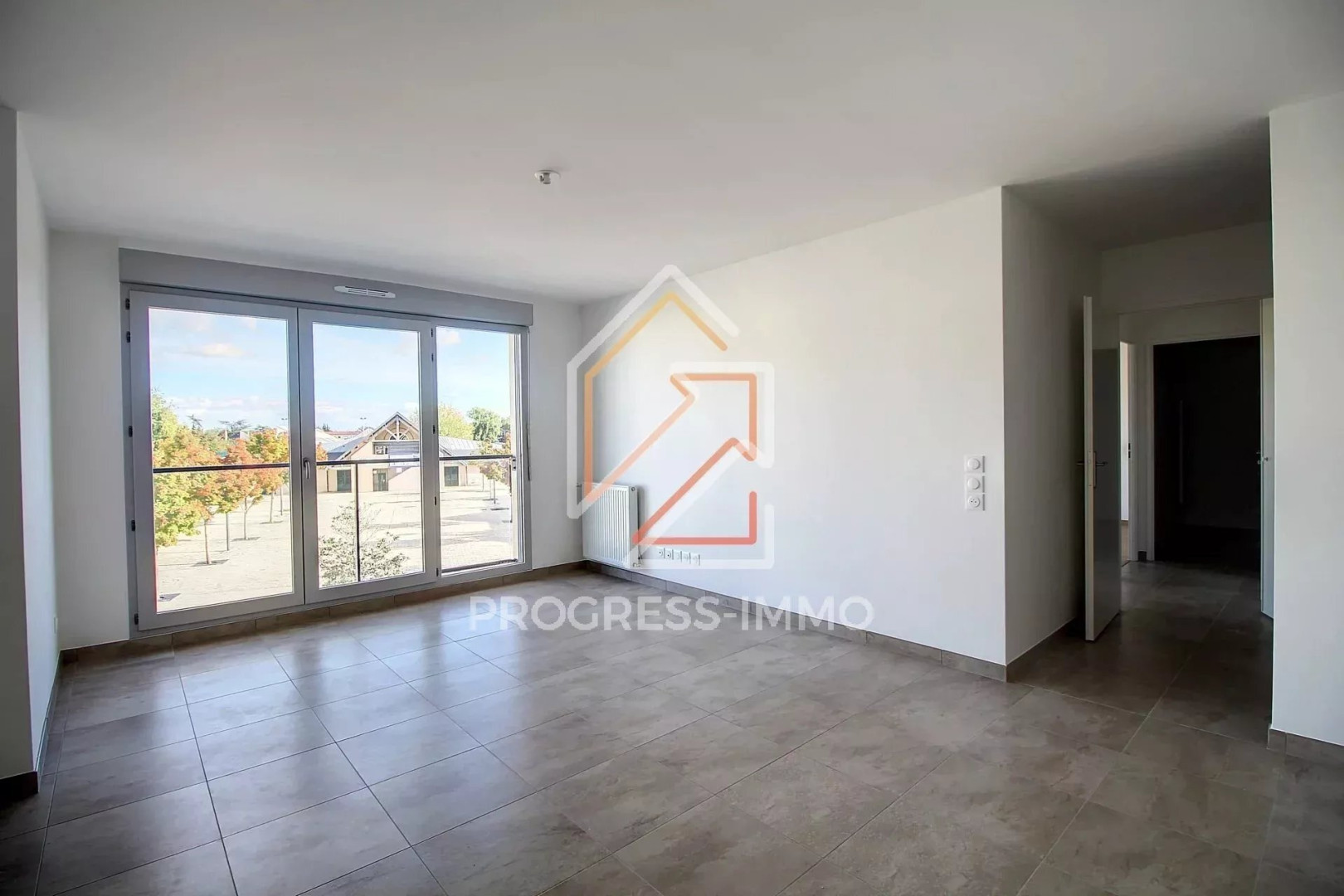 
                                                Location
                                                 Appartement 3 pièces 61m² avec parking