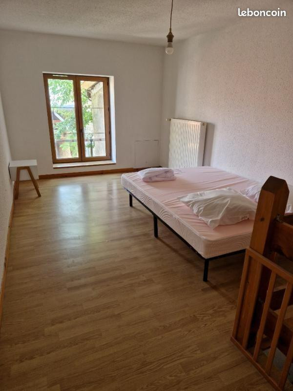 
                                                Location
                                                 Appartement 3 pièces 64 m² Centre VIlle