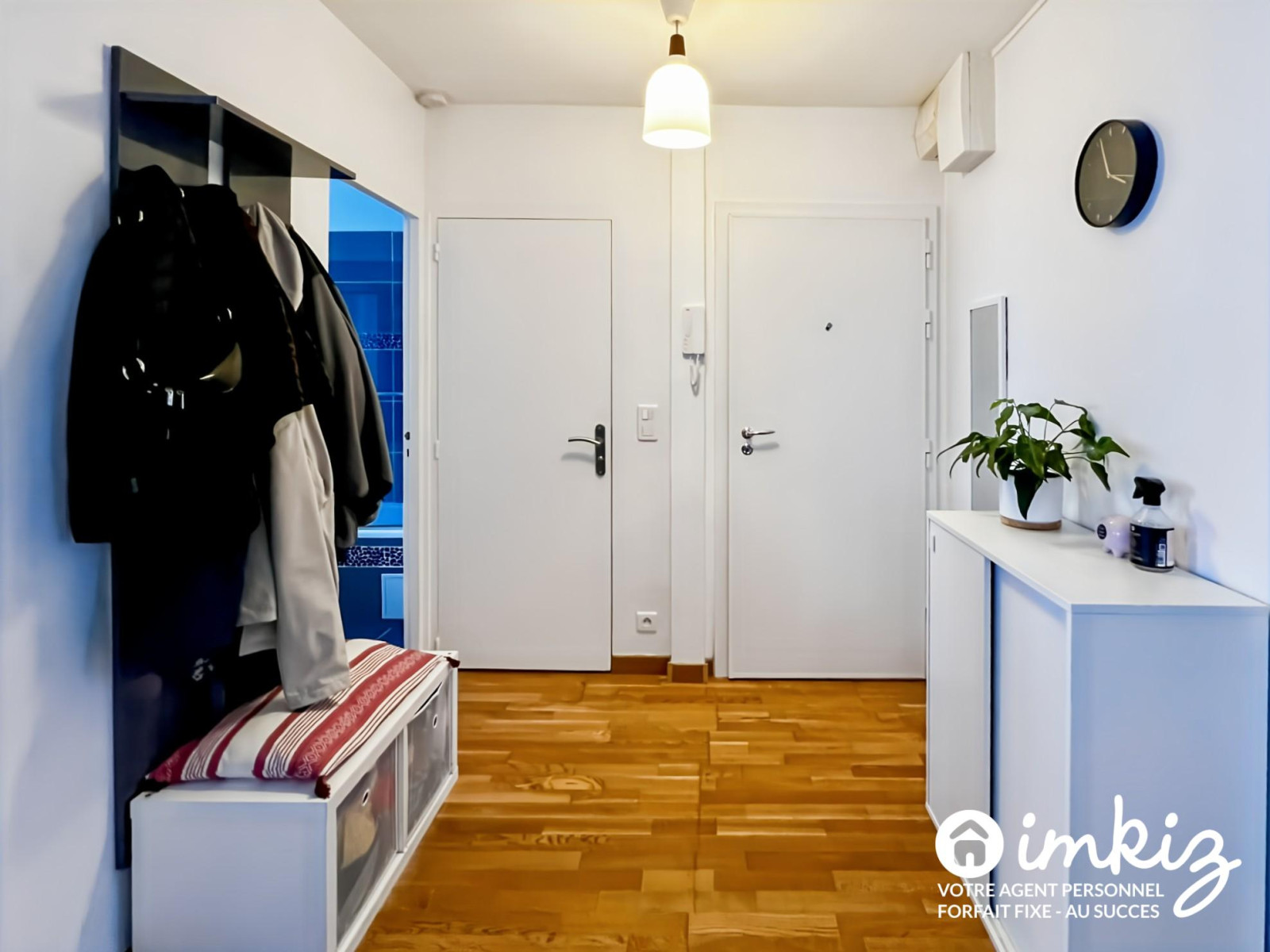 
                                                Vente
                                                 Appartement 3 pièces 66m2 - MONT VALERIEN