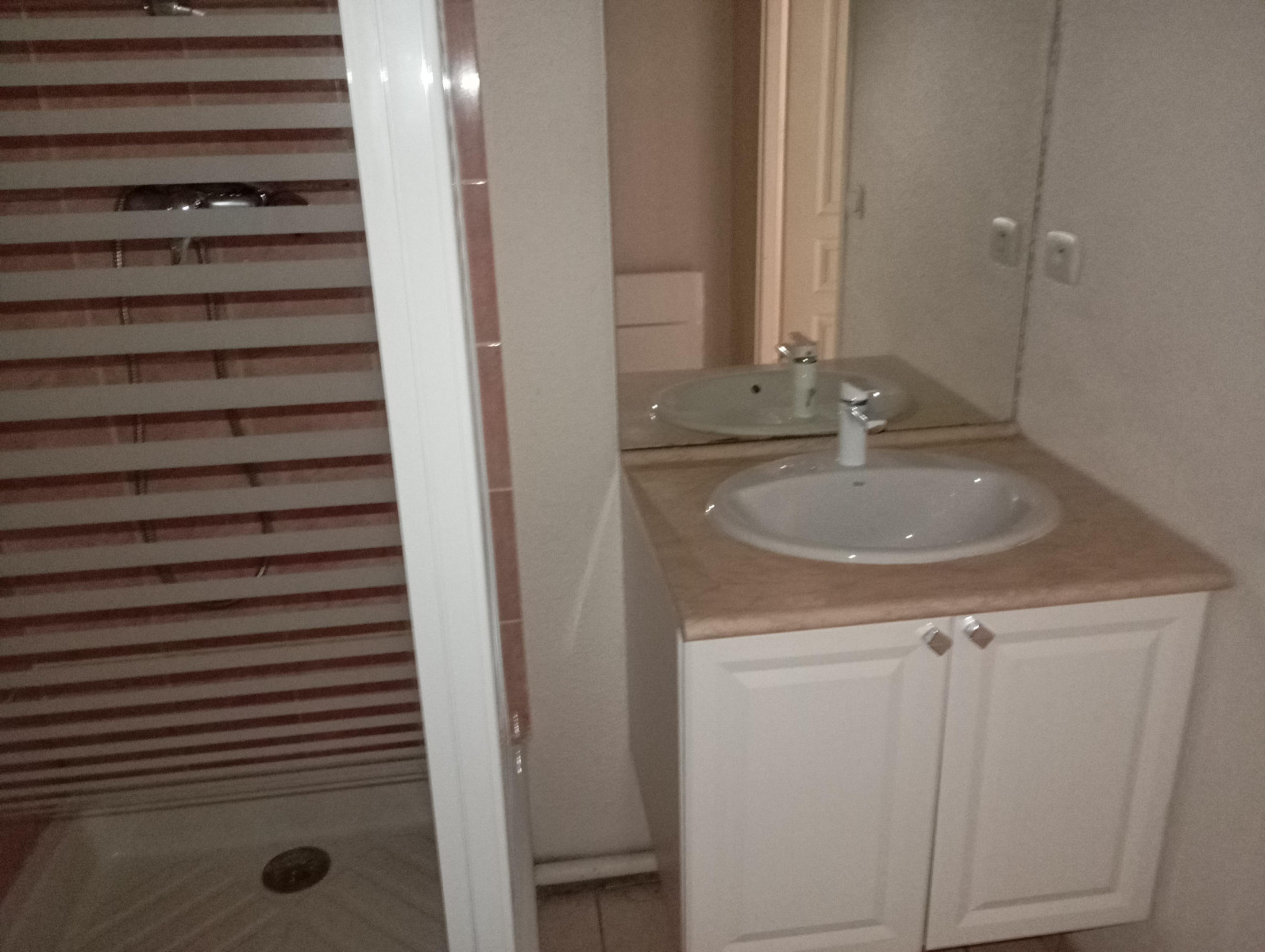 
                                                Vente
                                                 Appartement 3 pièces