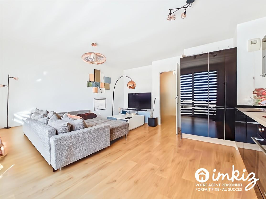 
                                                Vente
                                                 Appartement 3 pièces