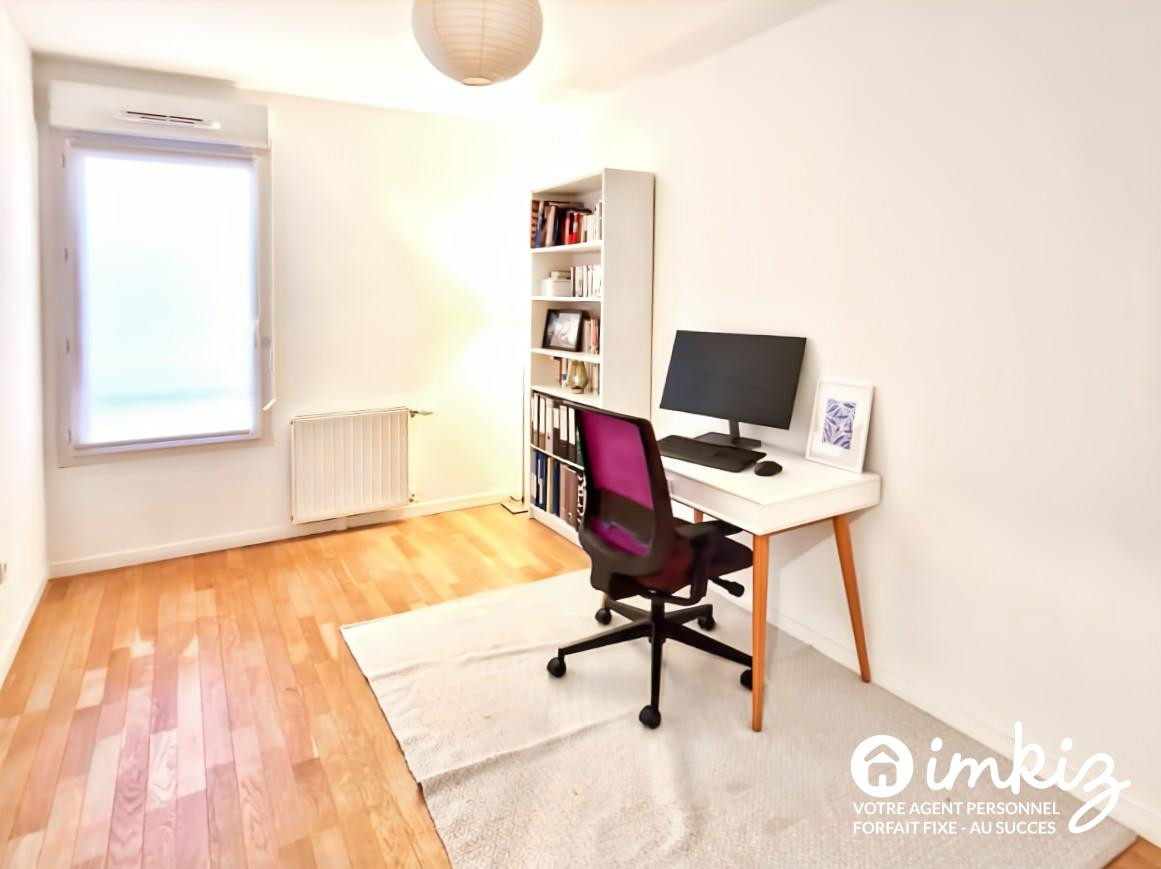 
                                                Vente
                                                 Appartement 3 pièces