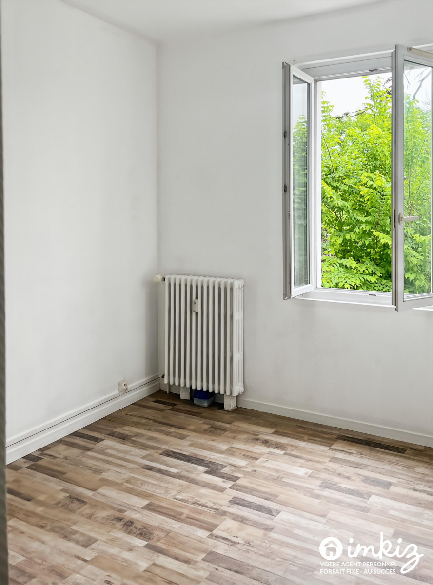 
                                                Vente
                                                 Appartement 3 pièces