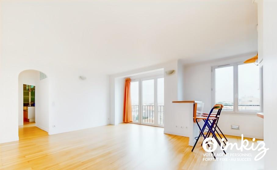 
                                                Vente
                                                 Appartement 3 pièces