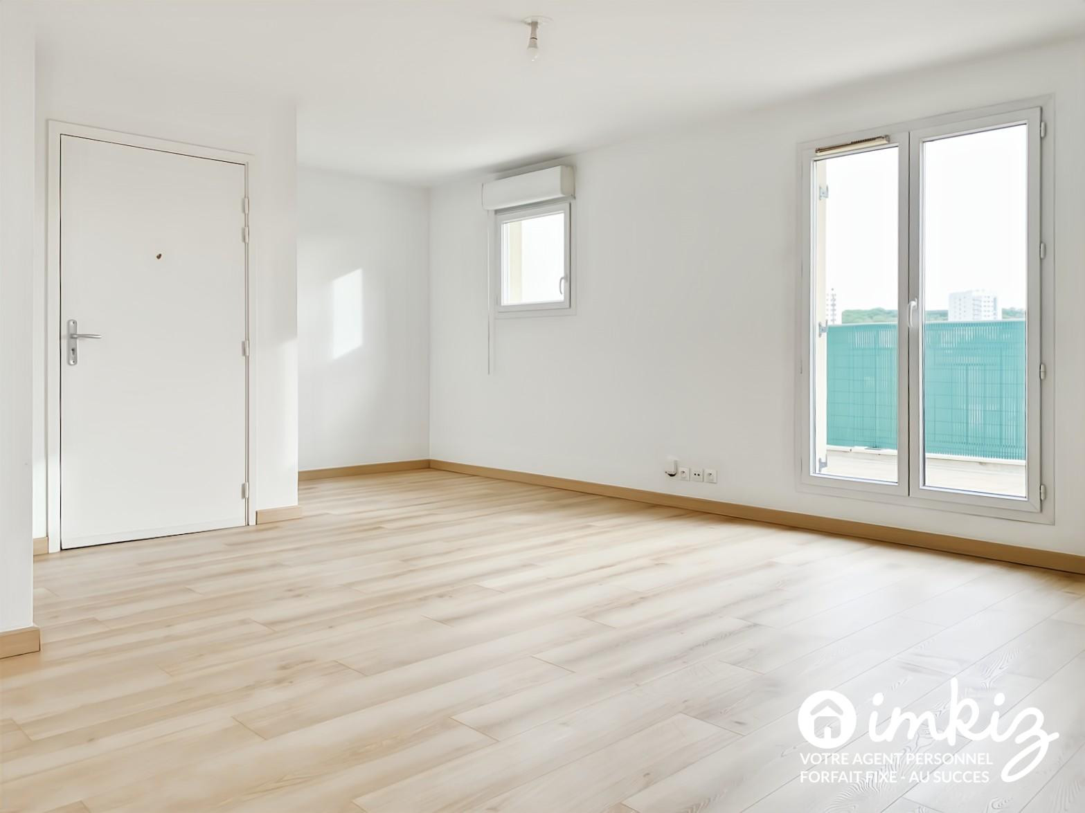 
                                                Vente
                                                 Appartement 3 pièces