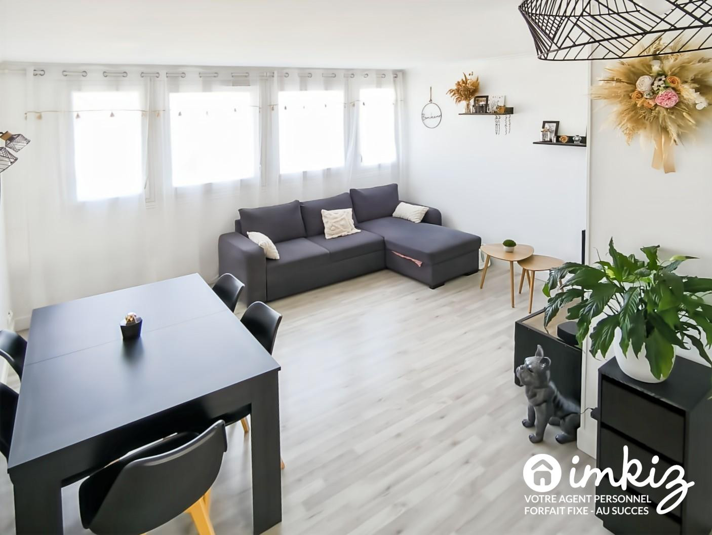 
                                                Vente
                                                 Appartement 3 pièces