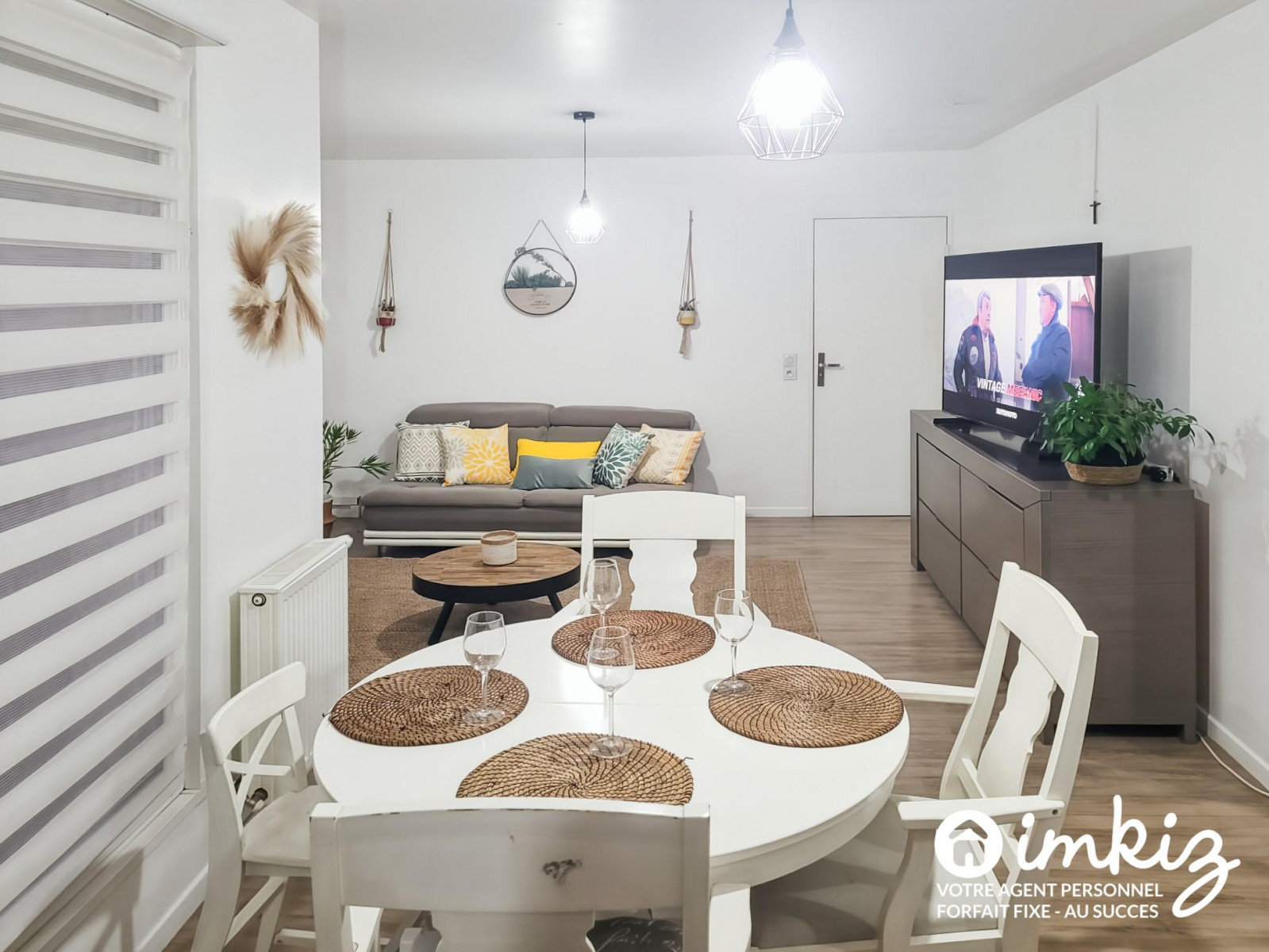 
                                                Vente
                                                 Appartement 3 pièces