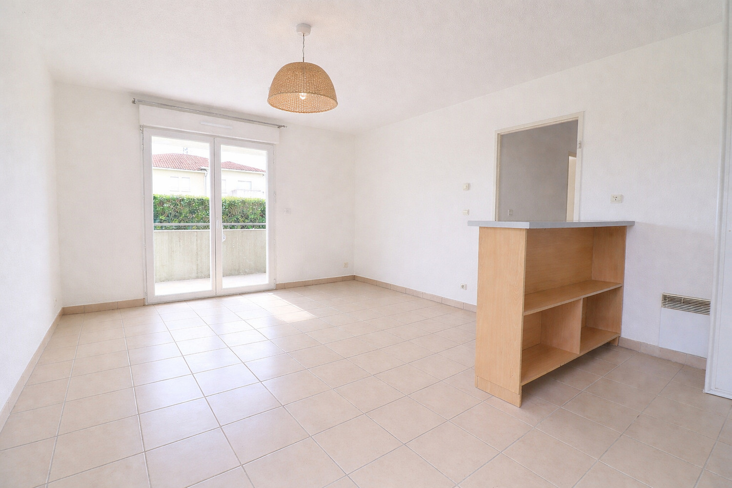 
                                                Vente
                                                 Appartement - 3 pièces - 69 m² - Saint-Gervai