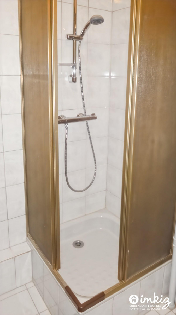 
                                                Vente
                                                 Appartement 3 pièces