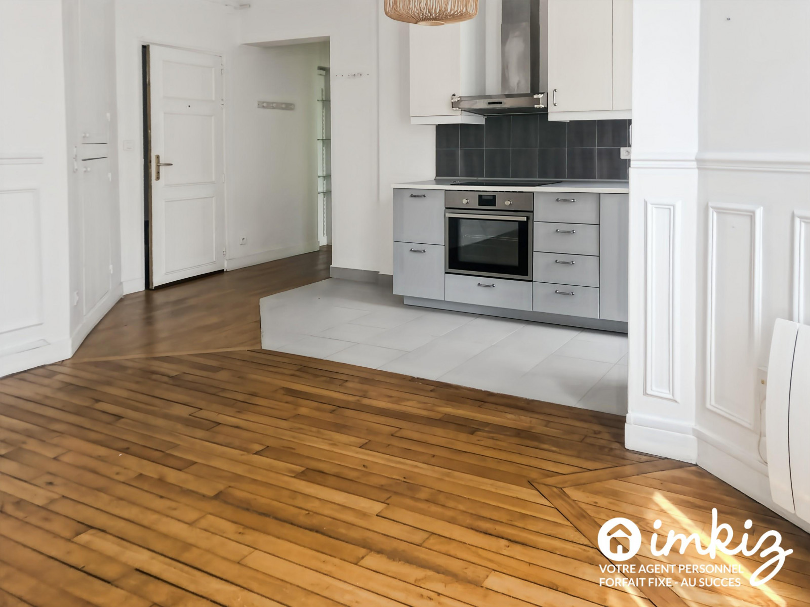 
                                                Vente
                                                 Appartement 3 pièces