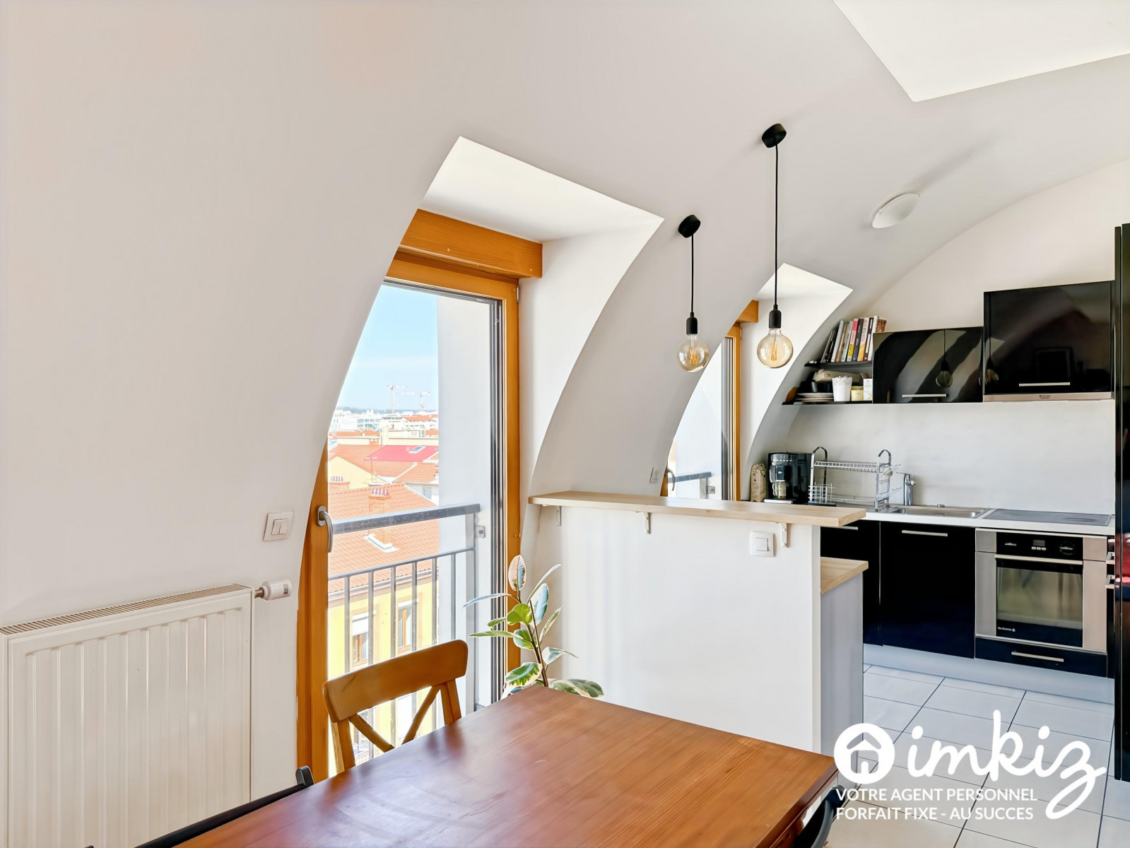 
                                                Vente
                                                 Appartement 3 pièces
