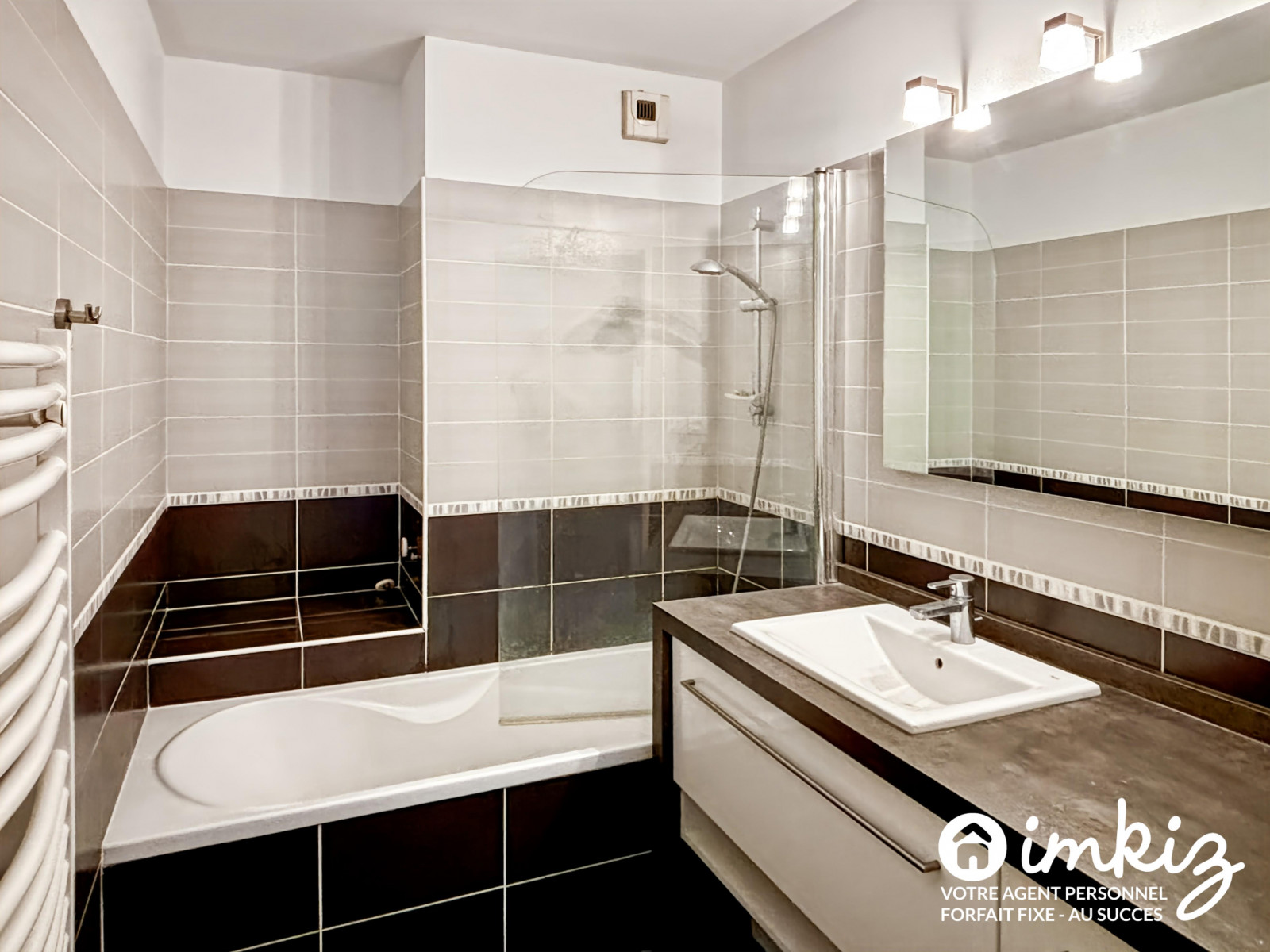 
                                                Vente
                                                 Appartement 3 pièces