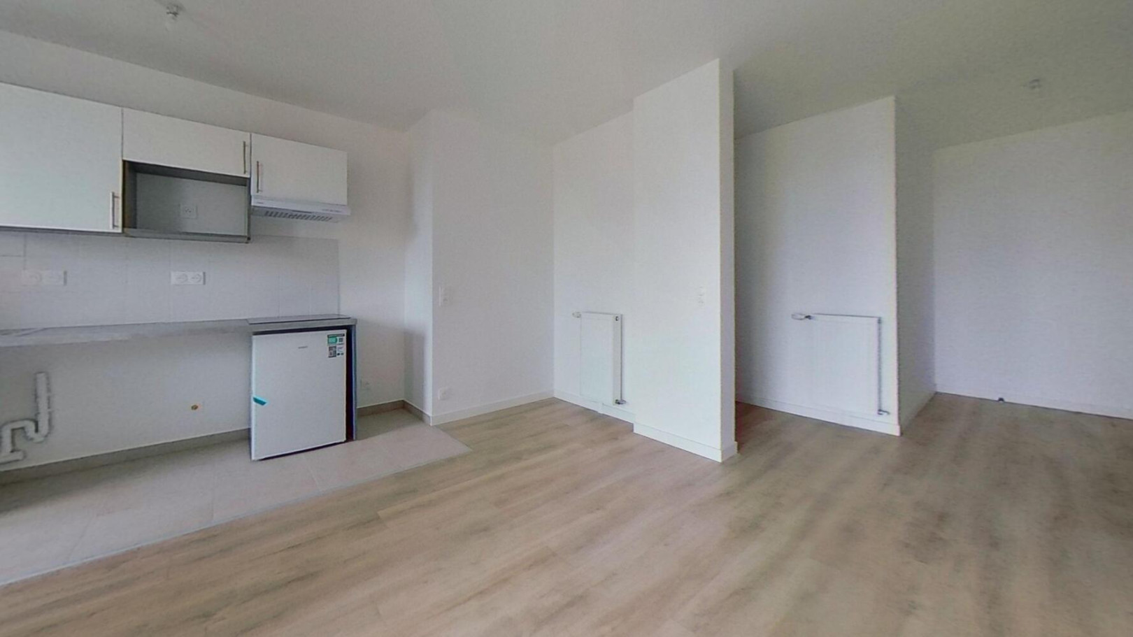 
                                                Location
                                                 Appartement 3 pièces