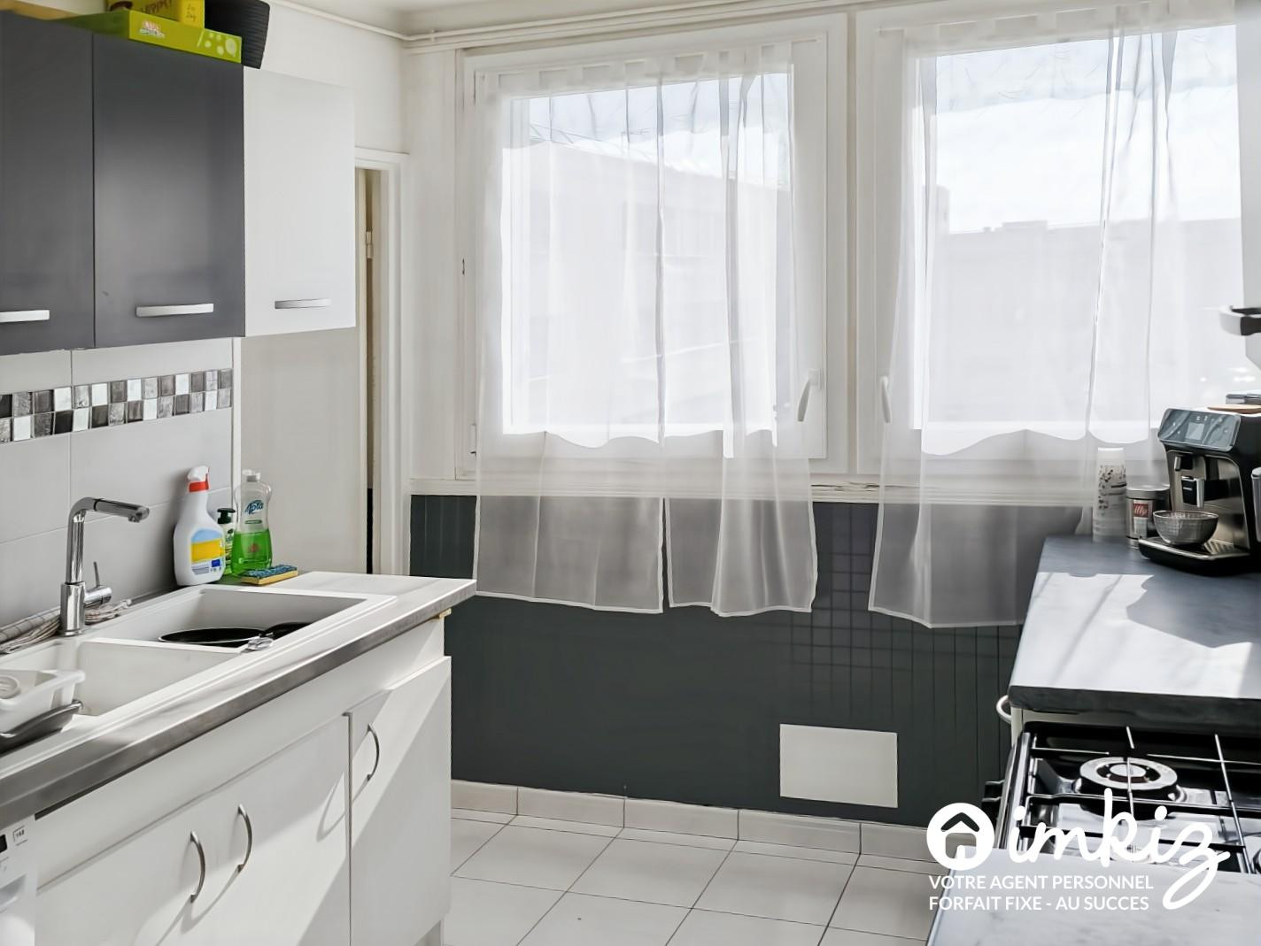 
                                                Vente
                                                 Appartement 3 pièces