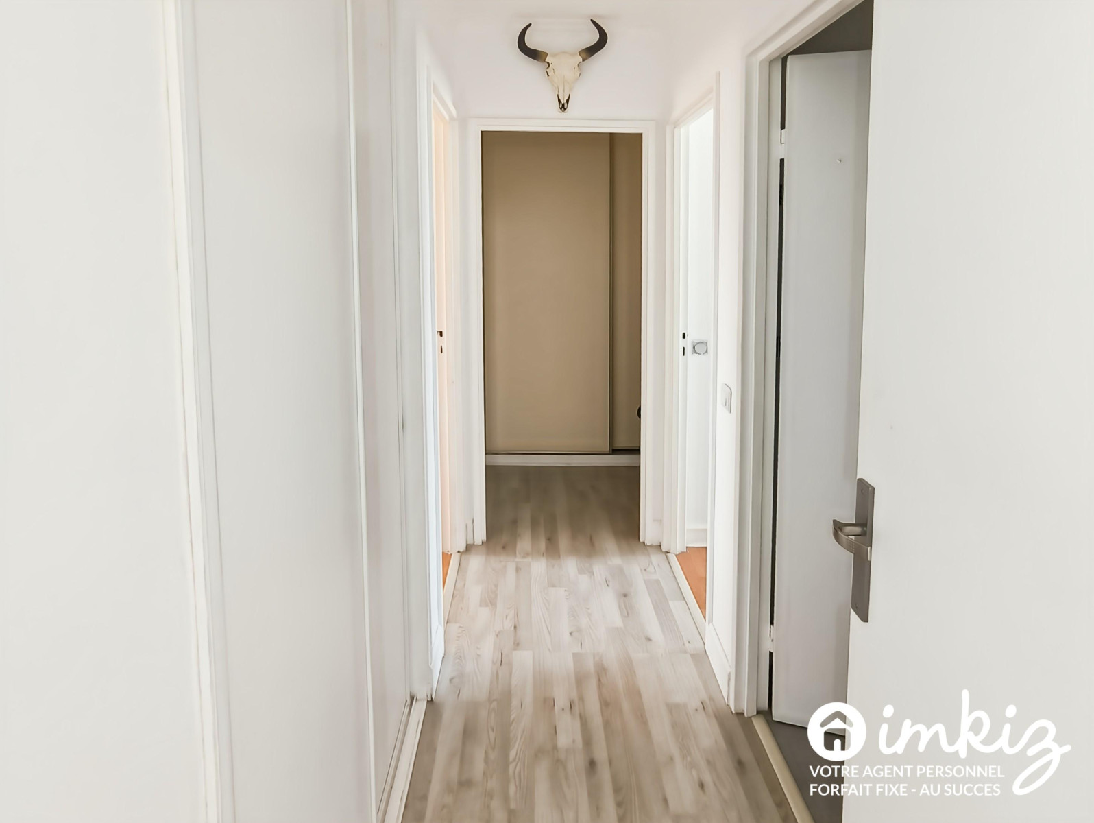 
                                                Vente
                                                 Appartement 3 pièces