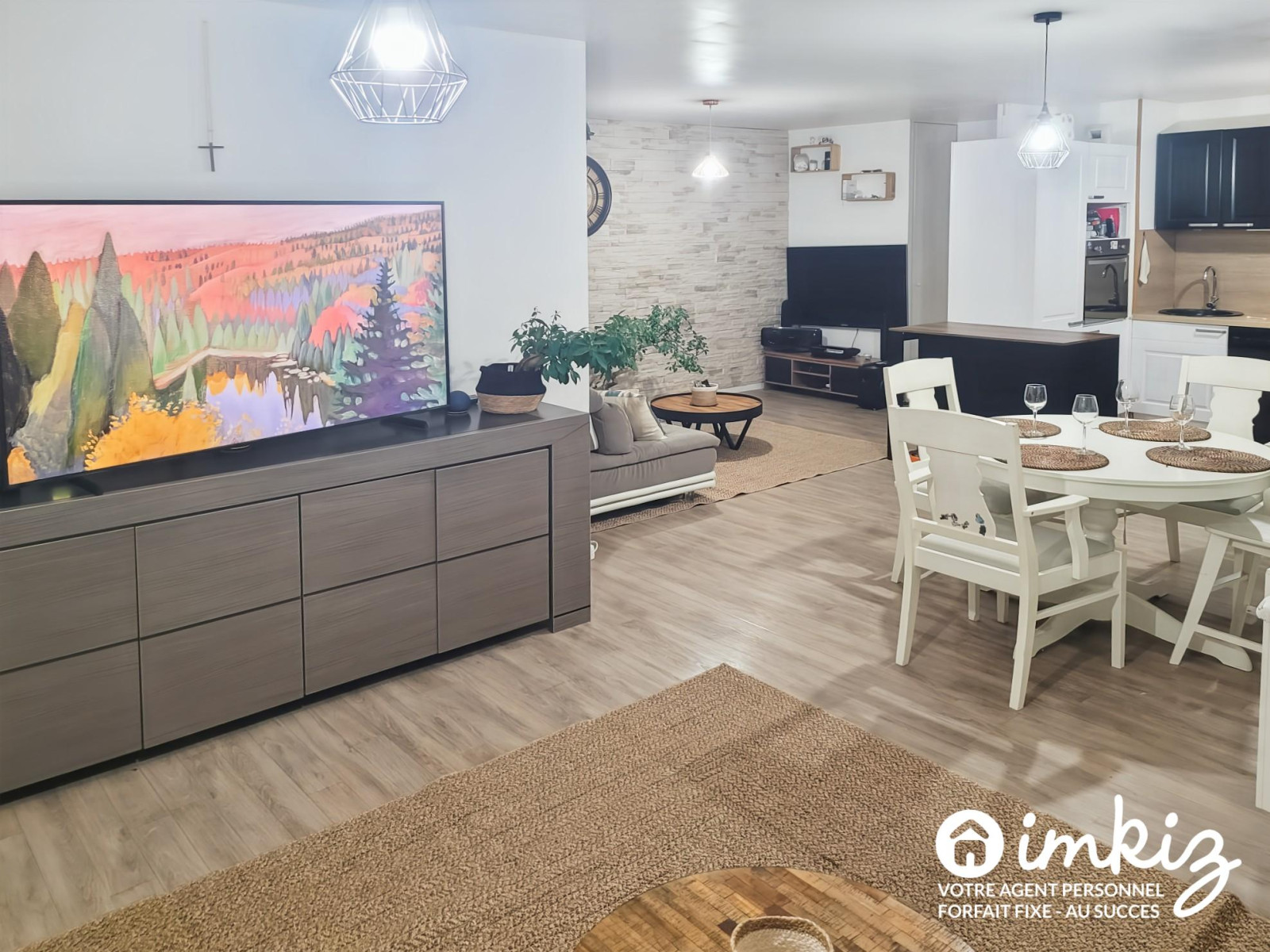 
                                                Vente
                                                 Appartement 3 pièces