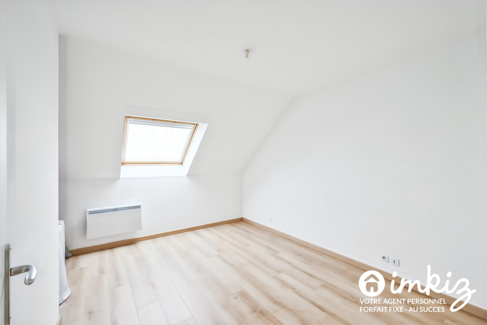 
                                                Vente
                                                 Appartement 3 pièces