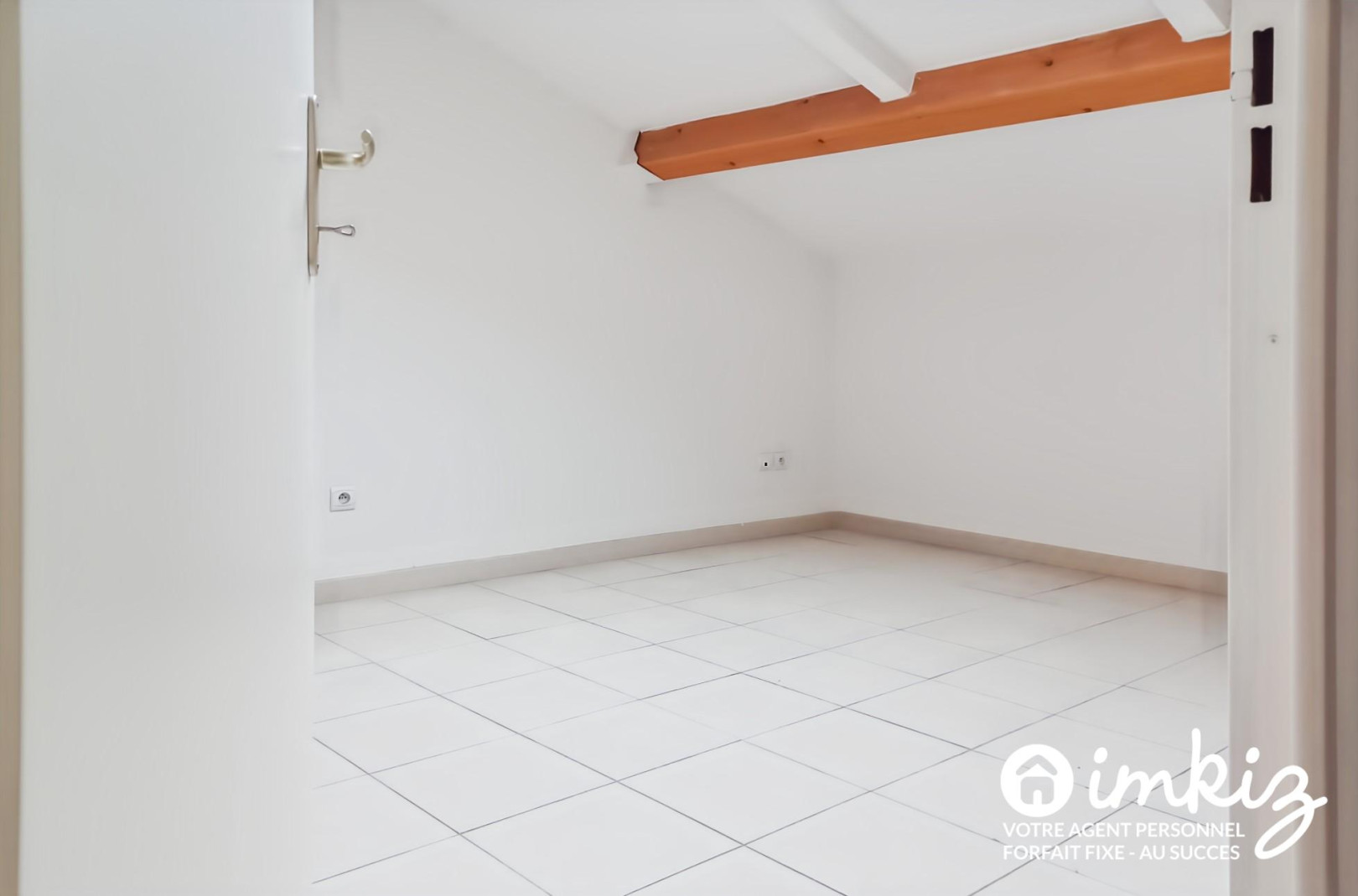 
                                                Vente
                                                 Appartement 3 pièces