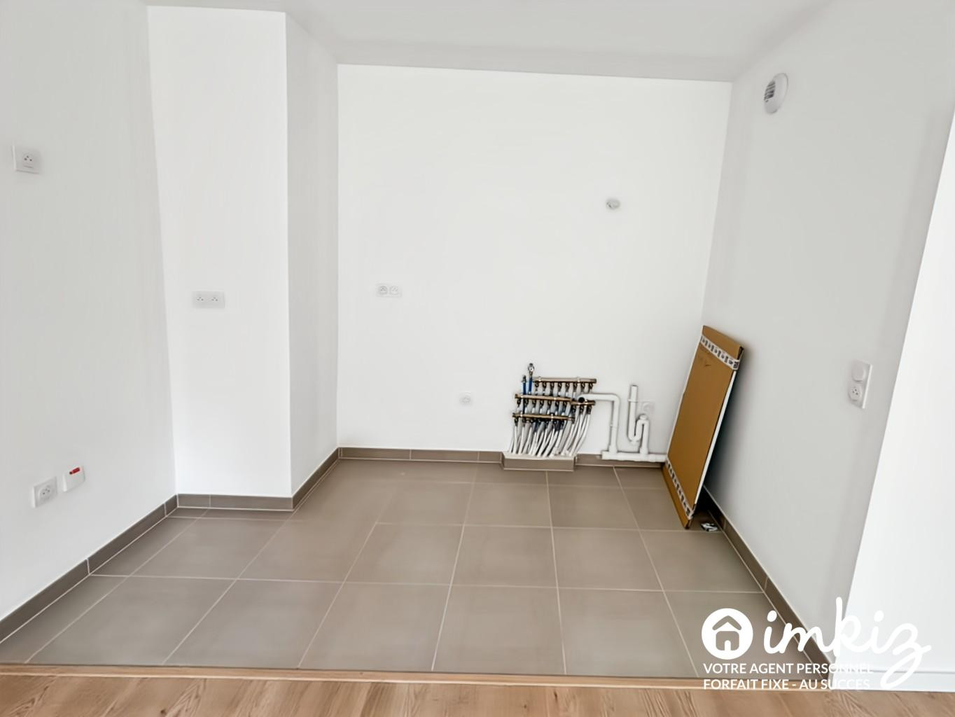 
                                                Vente
                                                 Appartement 3 pièces