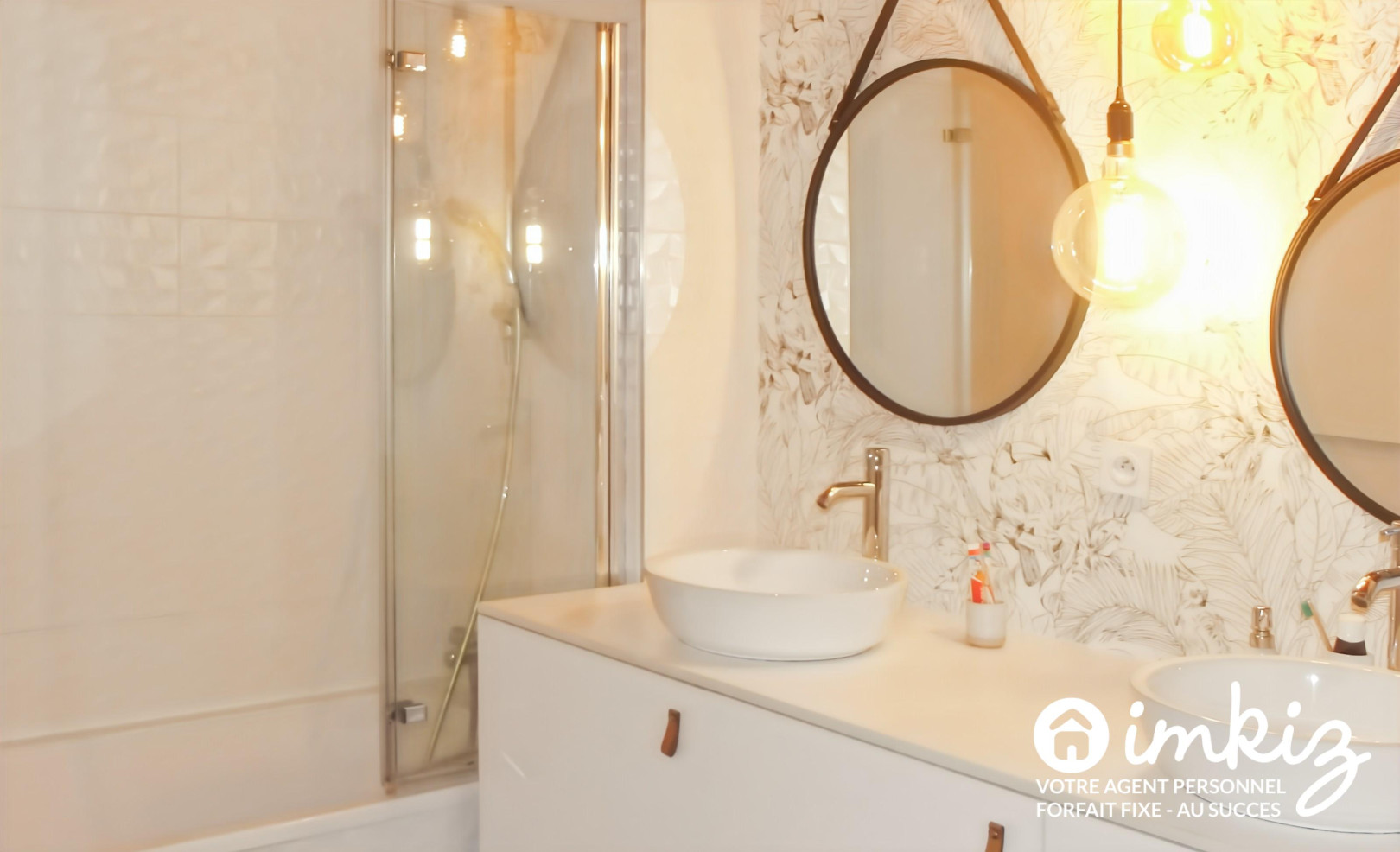 
                                                Vente
                                                 Appartement 3 pièces