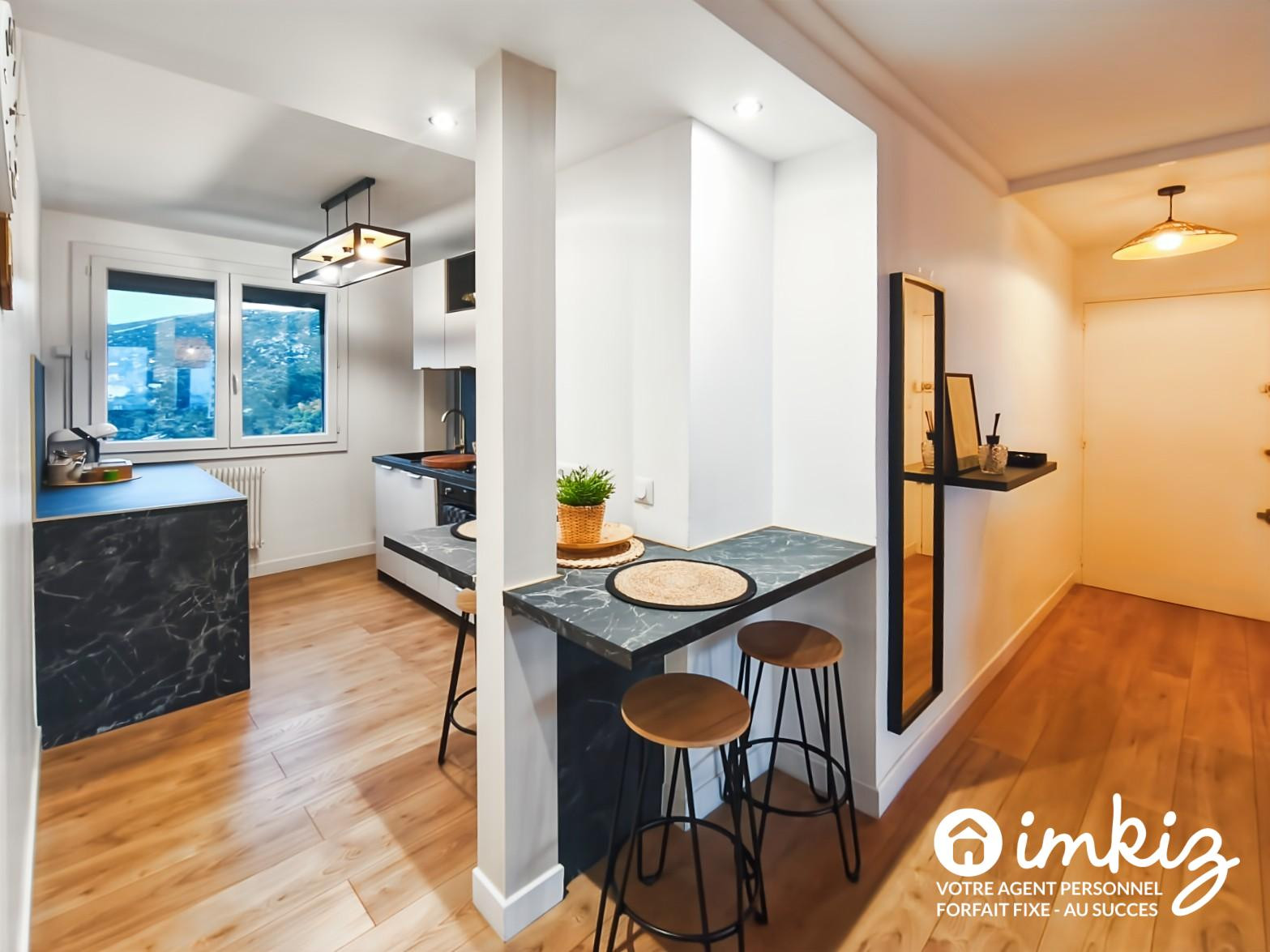 
                                                Vente
                                                 Appartement 3 pièces