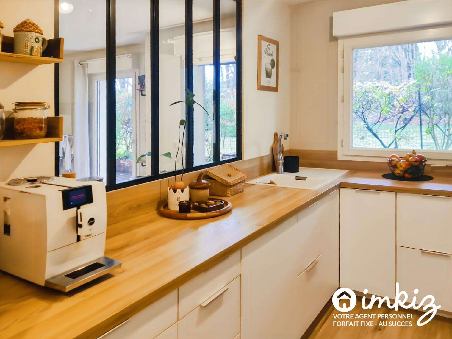 
                                                Vente
                                                 Appartement 3 pièces