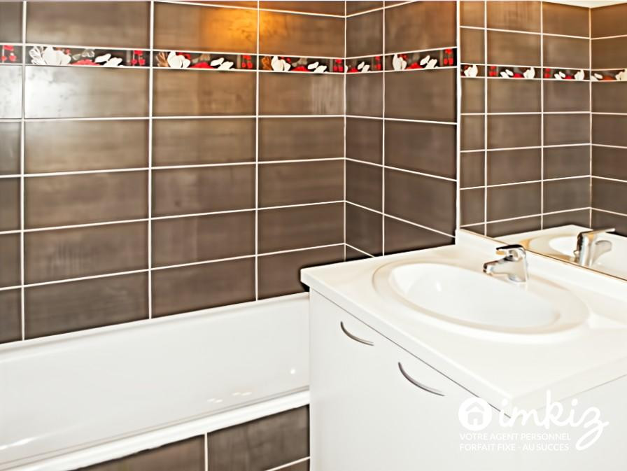 
                                                Vente
                                                 Appartement 3 pièces