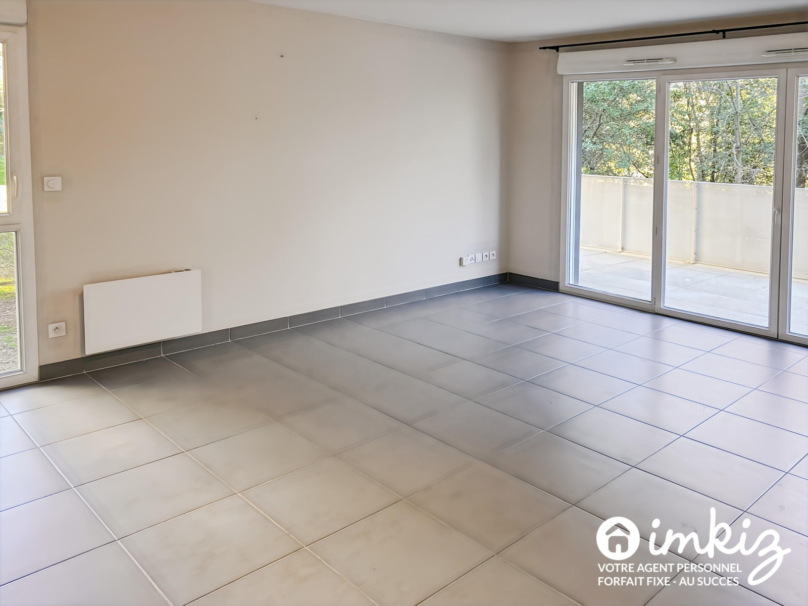 
                                                Vente
                                                 Appartement 3 pièces