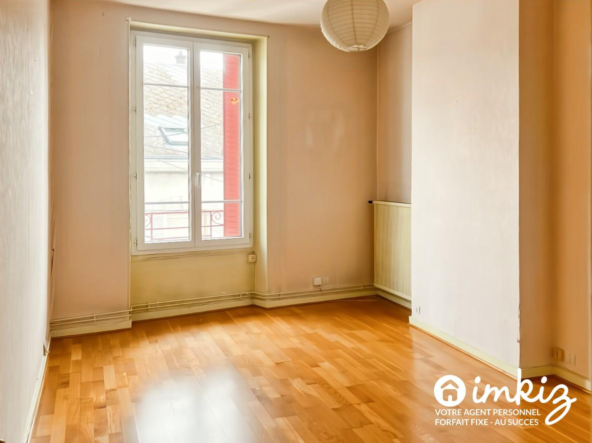 
                                                Vente
                                                 Appartement 3 pièces
