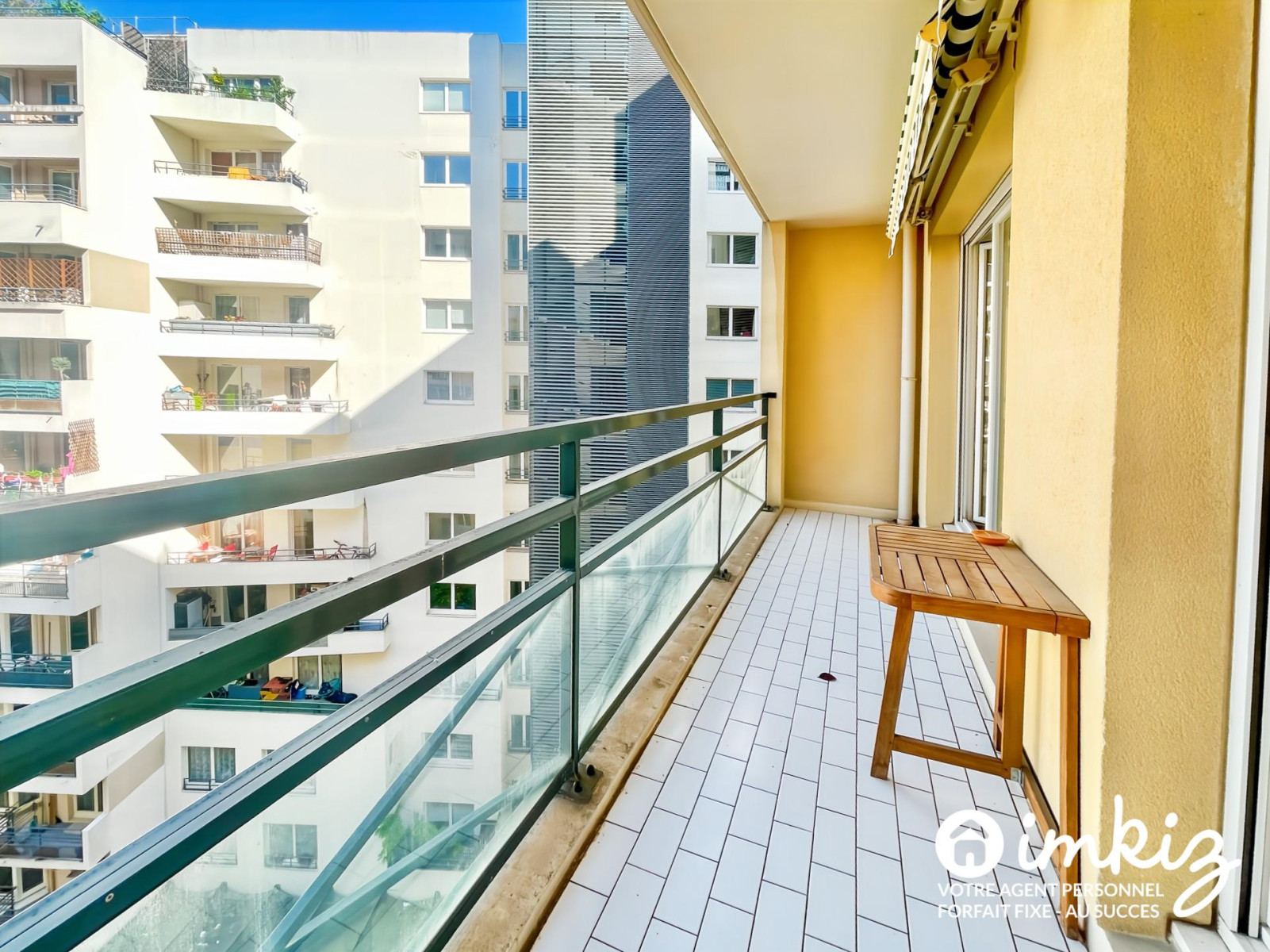 
                                                Vente
                                                 Appartement 3 pièces